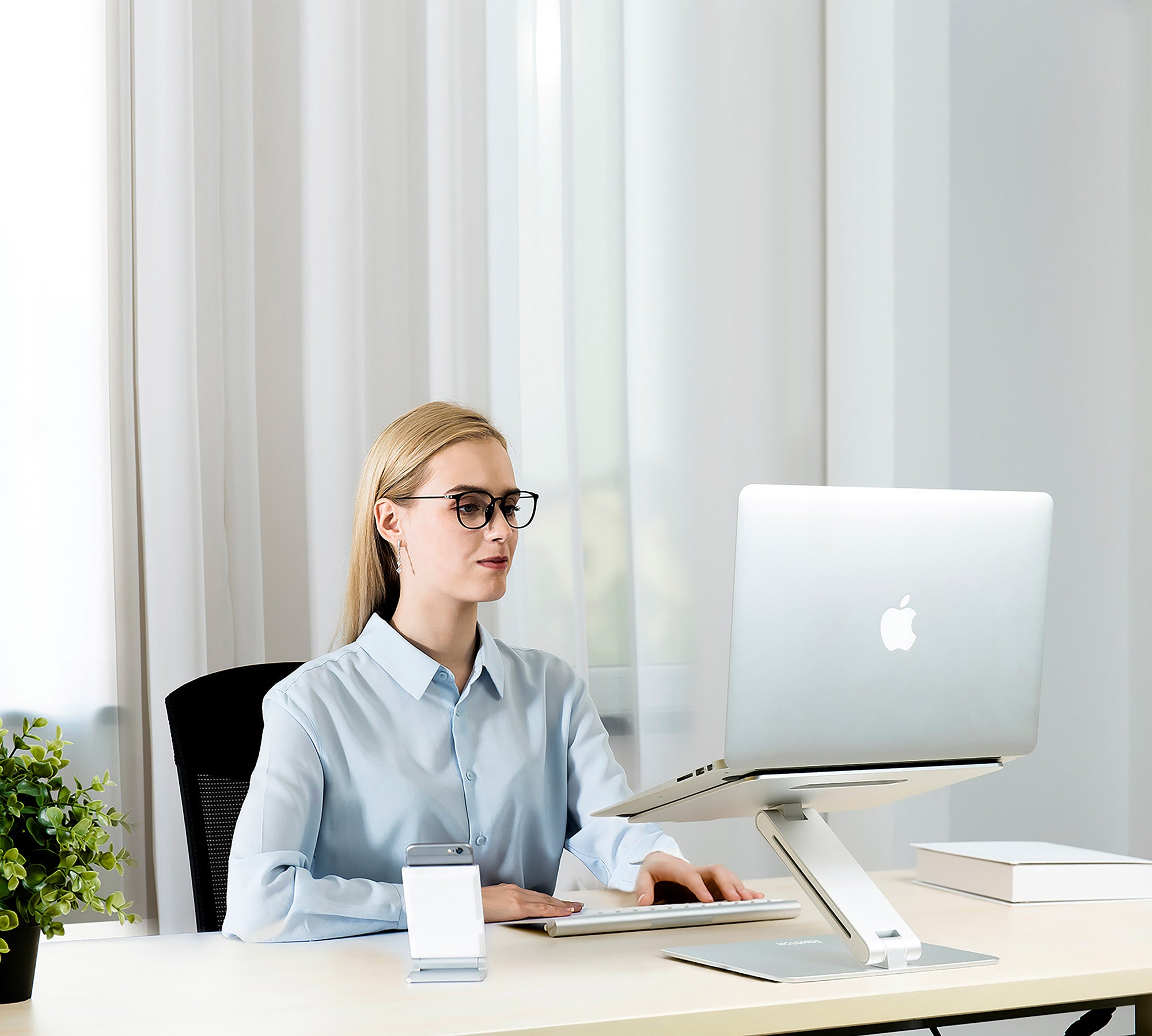 薩摩頓 SAMOTON UTA-4 筆電增高支架